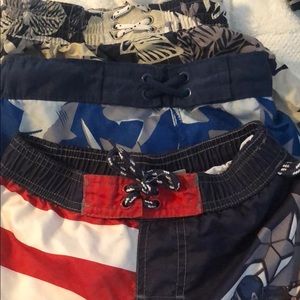 🏄‍♂️5 pairs Boys swim trunks size 5/6